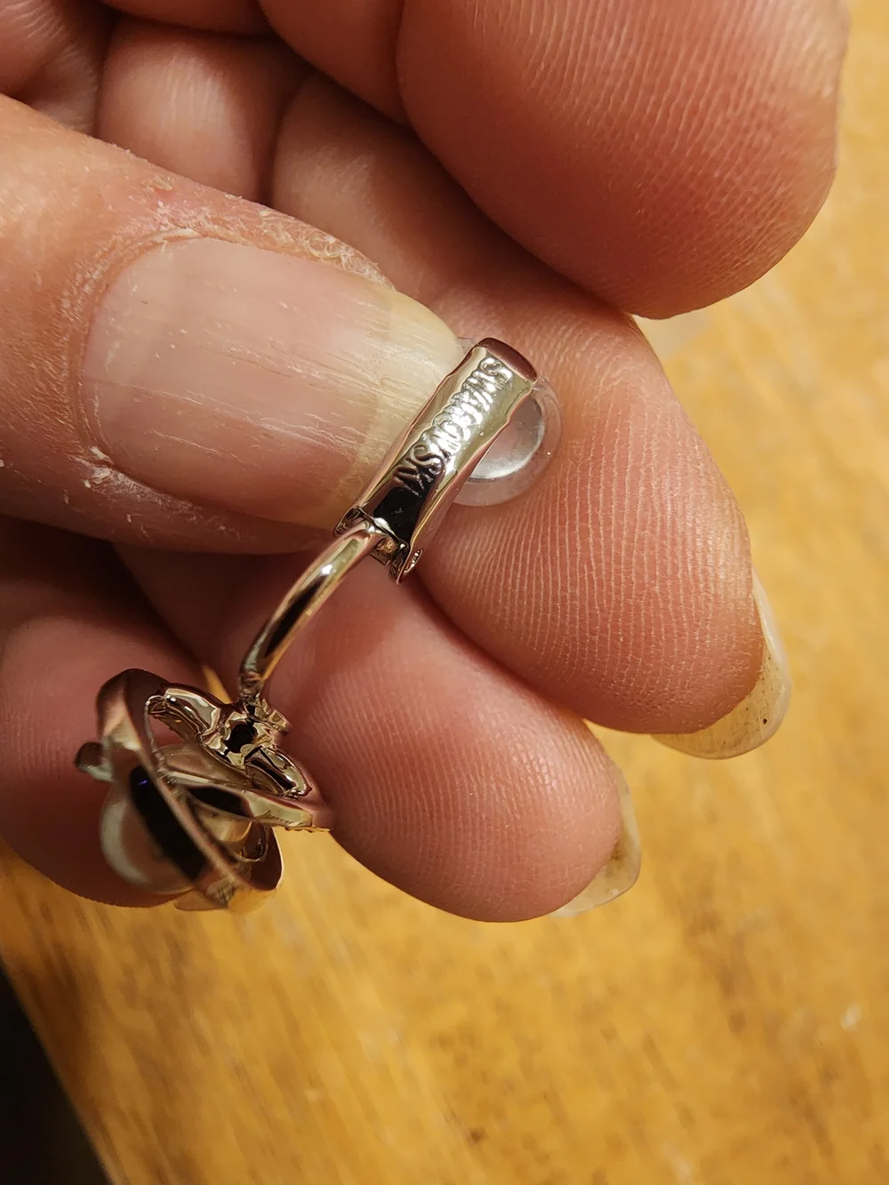 classic Swarovski Crystal Pearl clip ons featuring a central cream faux pearl